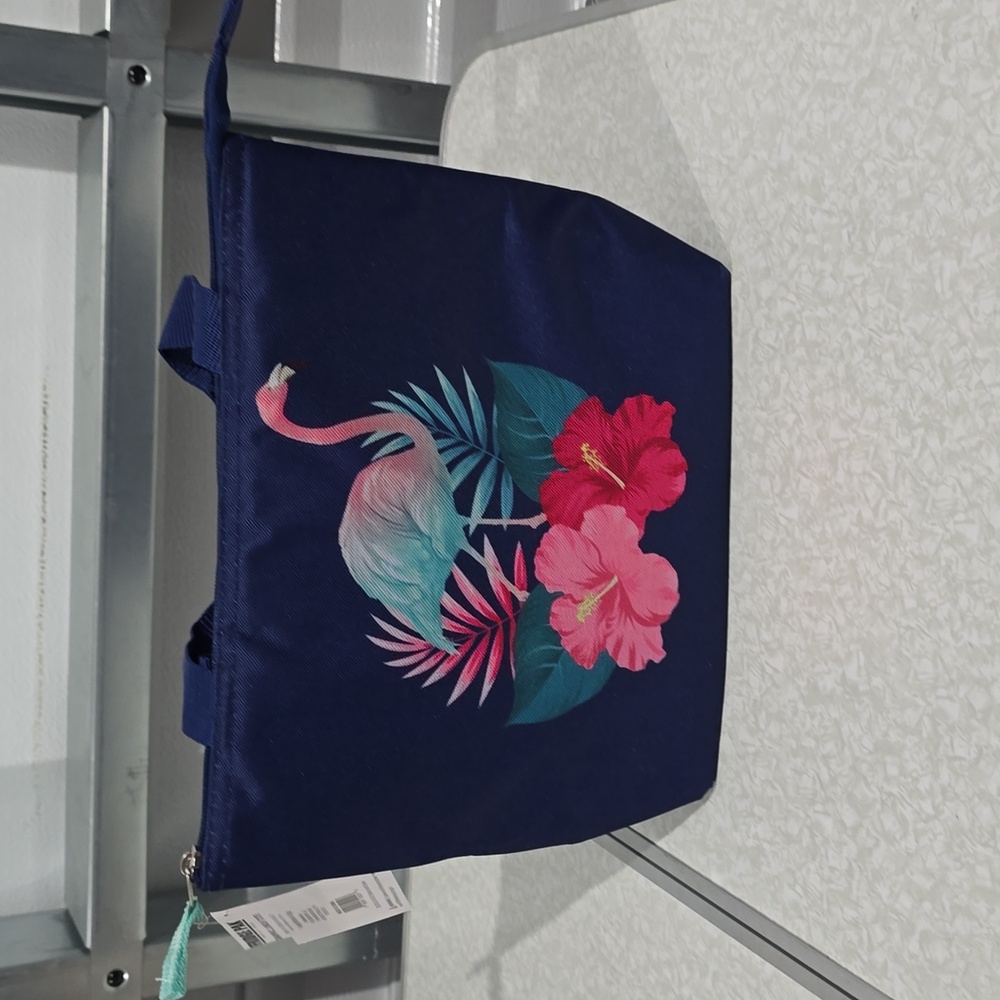 Graphic Lunch Tote Fully Insulated Navy Blue with Flamingo and Flowers